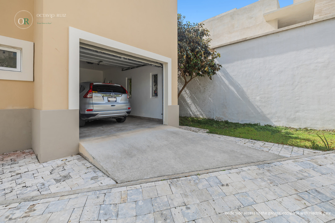 Garage con acceso privado